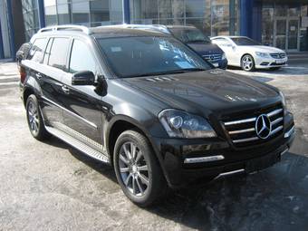 2011 Mercedes-Benz GL-Class Photos