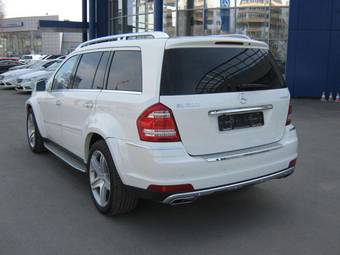 2011 Mercedes-Benz GL-Class Photos