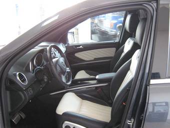 2012 Mercedes-Benz GL-Class Images