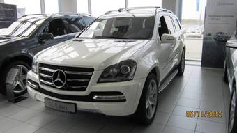 2012 Mercedes-Benz GL-Class Photos