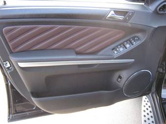 2012 Mercedes-Benz GL-Class Pictures