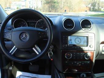 2006 Mercedes-Benz GL Class Pictures