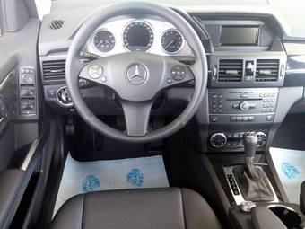 2012 Mercedes-Benz GLK-Class Pictures