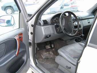1998 Mercedes-Benz M-Class Photos
