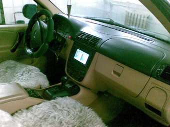1998 Mercedes-Benz M-Class Pictures