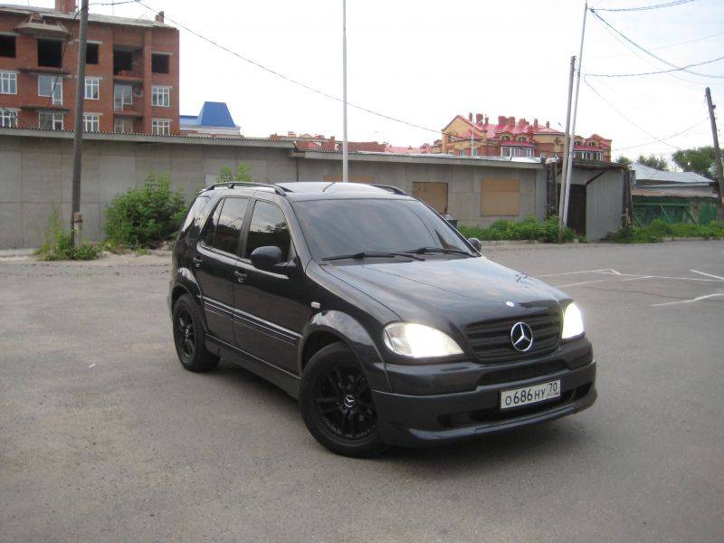 1998 Mercedes-Benz M-Class