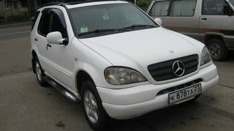 1998 Mercedes-Benz M-Class Photos