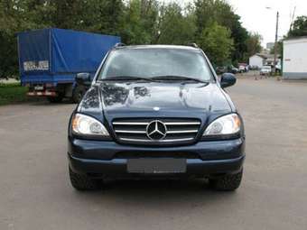 1999 Mercedes-Benz M-Class Images