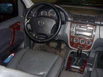 1999 Mercedes-Benz M-Class Photos