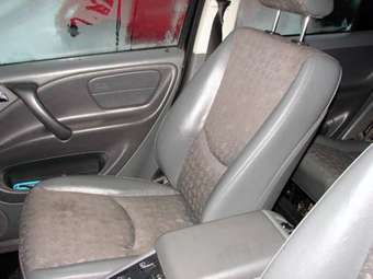 1999 Mercedes-Benz M-Class Pictures