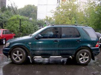 1999 Mercedes-Benz M-Class Photos