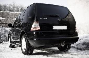2000 Mercedes-Benz M-Class Wallpapers