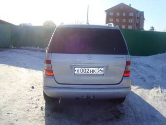 2000 Mercedes-Benz M-Class Pictures