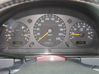 2000 Mercedes-Benz M-Class Wallpapers