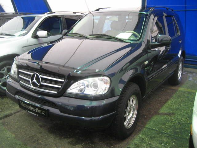 2001 Mercedes-Benz M-Class