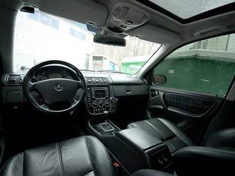 2001 Mercedes-Benz M-Class Pictures