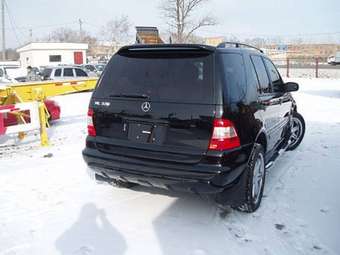 2002 Mercedes-Benz M-Class Photos