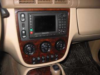 2002 Mercedes-Benz M-Class Pictures