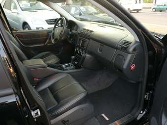 2003 Mercedes-Benz M-Class Pictures