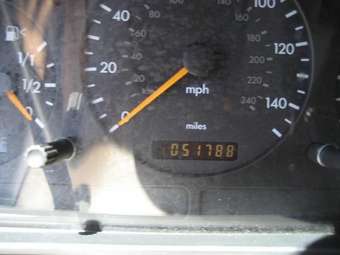 2003 Mercedes-Benz M-Class Pictures