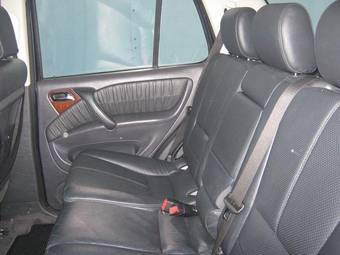 2003 Mercedes-Benz M-Class Wallpapers