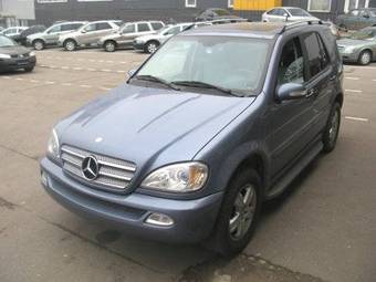 2004 Mercedes-Benz M-Class Pictures