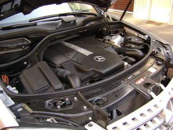 2005 Mercedes-Benz M-Class Pictures