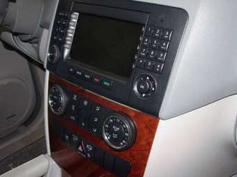 2005 Mercedes-Benz M-Class Photos