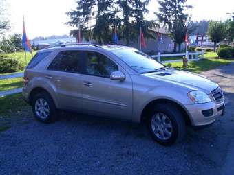 2005 Mercedes-Benz M-Class Pics