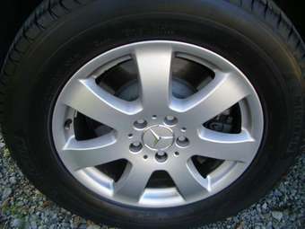 2005 Mercedes-Benz M-Class Photos