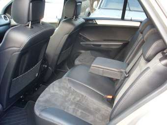 2005 Mercedes-Benz M-Class Photos