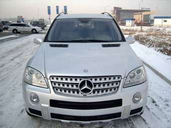 2005 Mercedes-Benz M-Class Photos