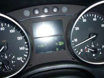 2005 Mercedes-Benz M-Class Photos