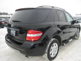 2005 Mercedes-Benz M-Class Pics