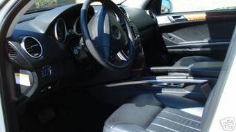 2005 Mercedes-Benz M-Class Pictures