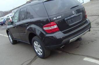 2005 Mercedes-Benz M-Class Pics