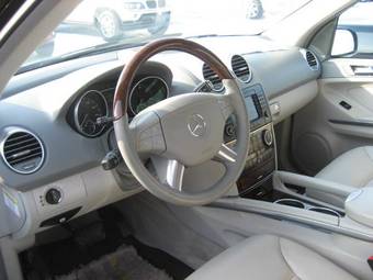 2005 Mercedes-Benz M-Class For Sale