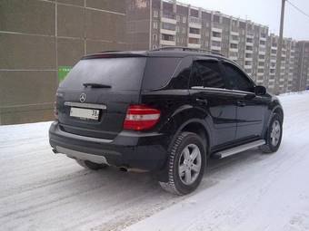 2005 Mercedes-Benz M-Class Pics