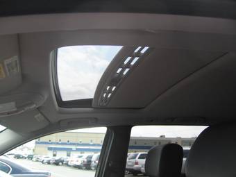 2005 Mercedes-Benz M-Class Photos