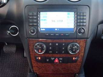 2006 Mercedes-Benz M-Class Photos