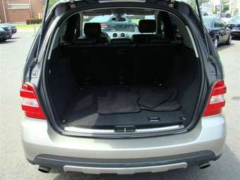 2006 Mercedes-Benz M-Class Pictures