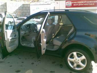 2006 Mercedes-Benz M-Class Pictures