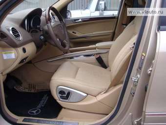 2006 Mercedes-Benz M-Class Images