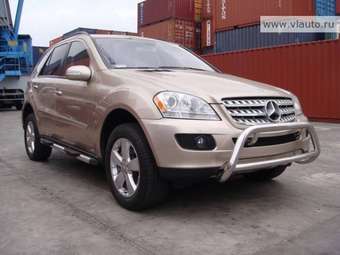 2006 Mercedes-Benz M-Class Pictures