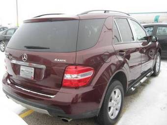 2006 Mercedes-Benz M-Class Pictures