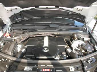 2006 Mercedes-Benz M-Class Pictures