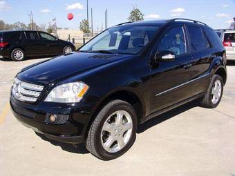 2006 Mercedes-Benz M-Class Photos