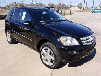 2006 Mercedes-Benz M-Class Photos