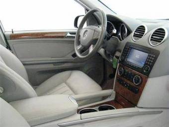 2006 Mercedes-Benz M-Class Pictures