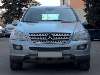 2006 Mercedes-Benz M-Class Pictures